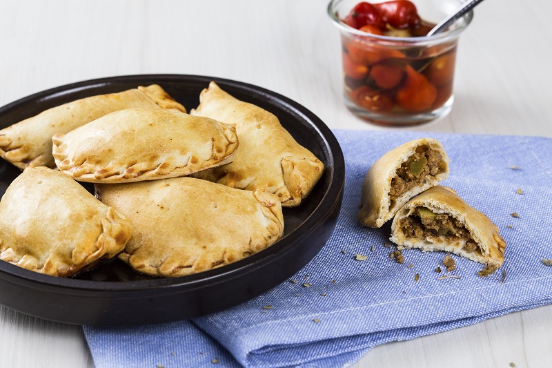 Empanada Argentina de carne picante